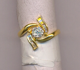 DIAMOND RING FANCY