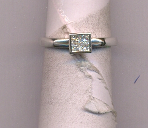 DIAMOND RING FANCY