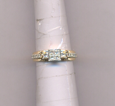 DIAMOND RING FANCY