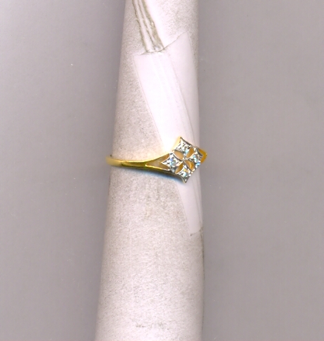 DIAMOND RING LADIES