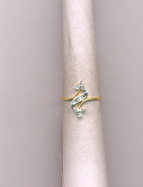 DIAMOND RING LADIES FANCY