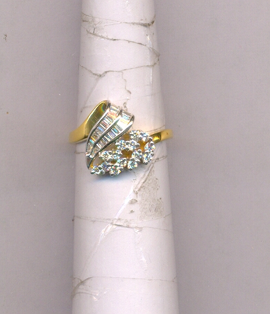 DIAMOND RING LADIES FANCY