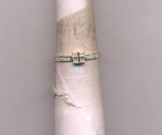 DIAMOND RING LADIES FANCY
