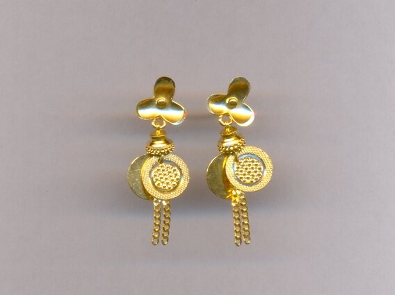 GOLD HANGING PLAIN