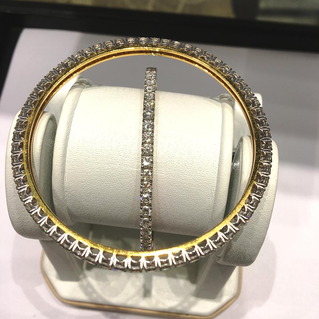 DIAMOND BANGLE