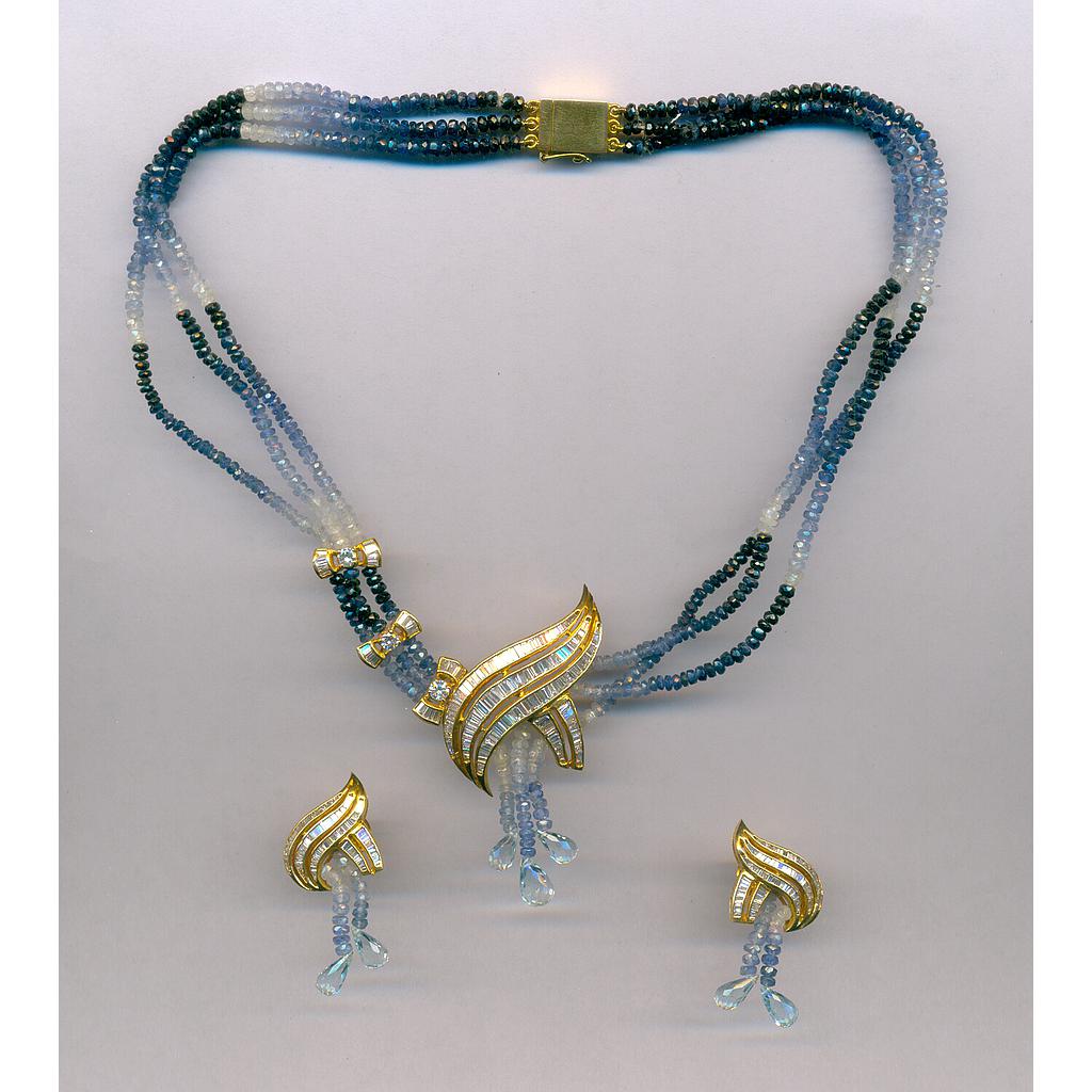 DIAMOND HALF SET PENDENT