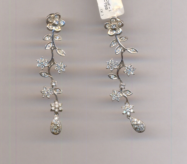 DIAMOND EARHANGING