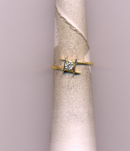 DIAMOND RING LADIES FANCY