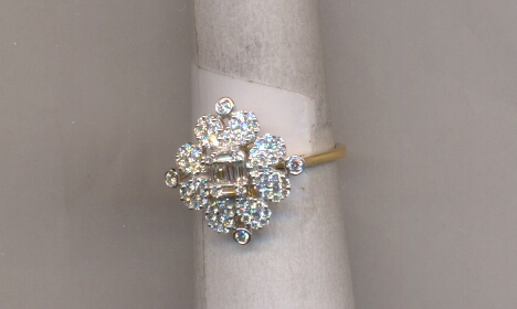 DIAMOND RING LADIES FANCY