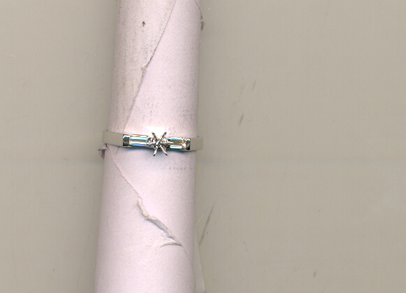 DIAMOND RING LADIES FANCY