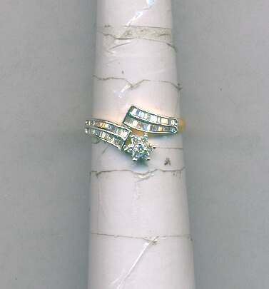 DIAMOND RING LADIES FANCY