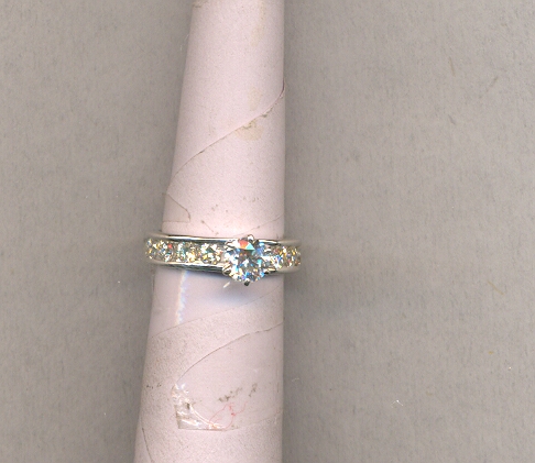 DIAMOND RING LADIES FANCY