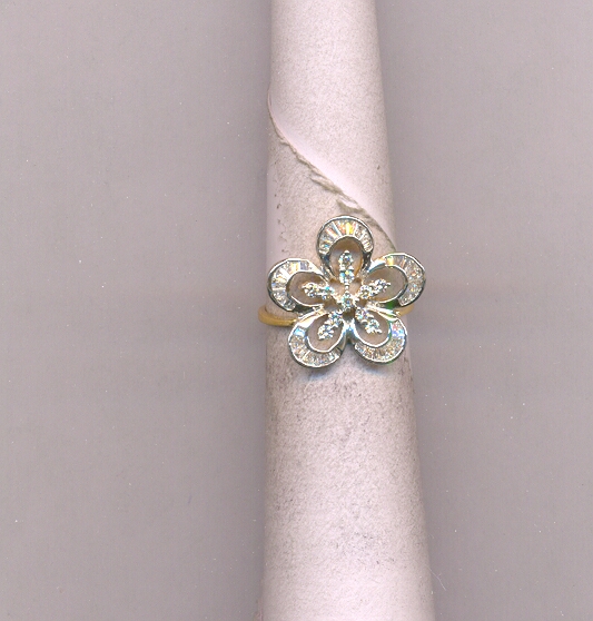 DIAMOND RING LADIES FANCY