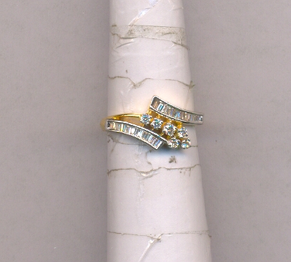 DIAMOND RING LADIES FANCY