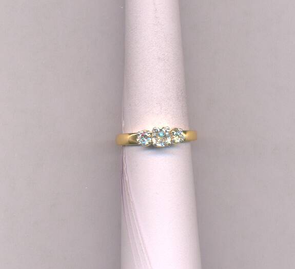 DIAMOND RING LADIES FANCY