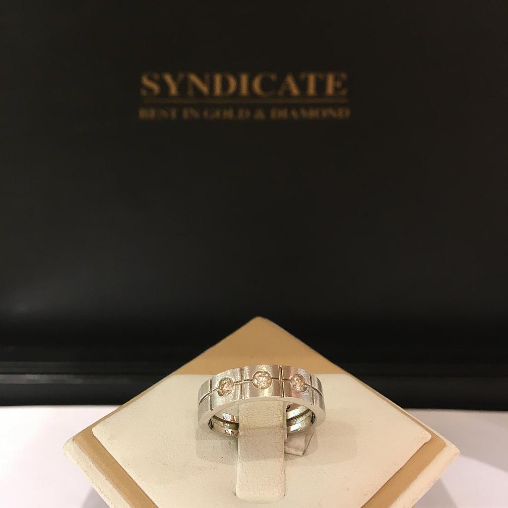 DIAMOND RING GENTS