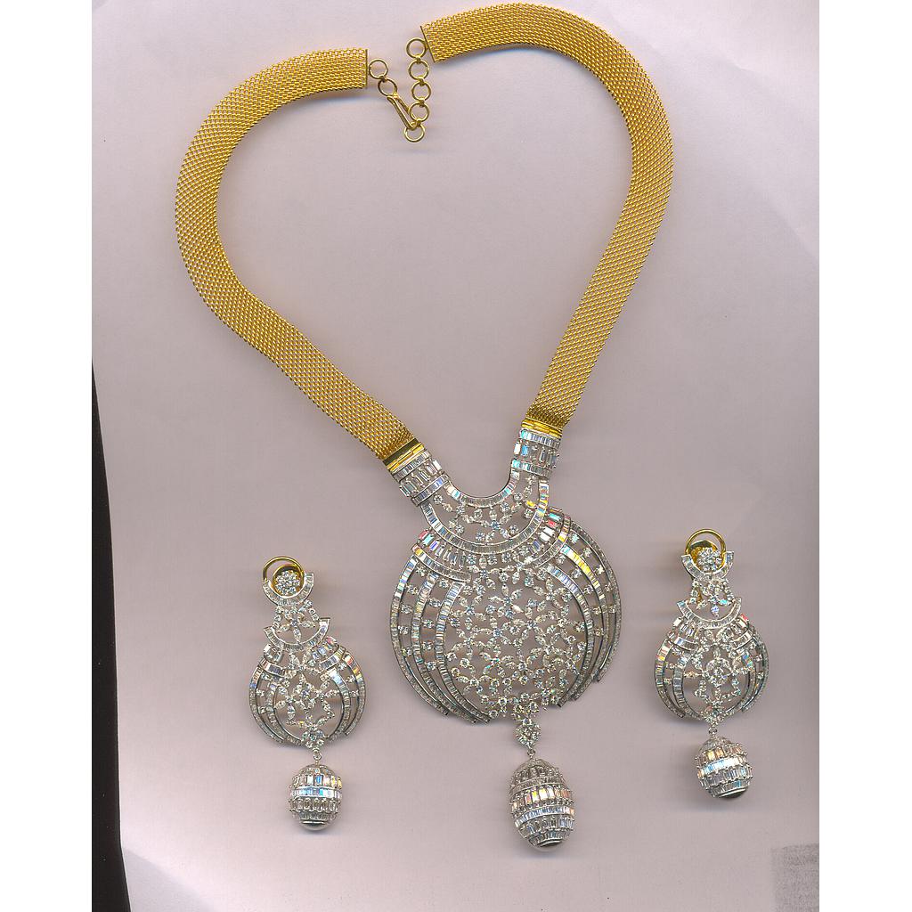 DIAMOND SET