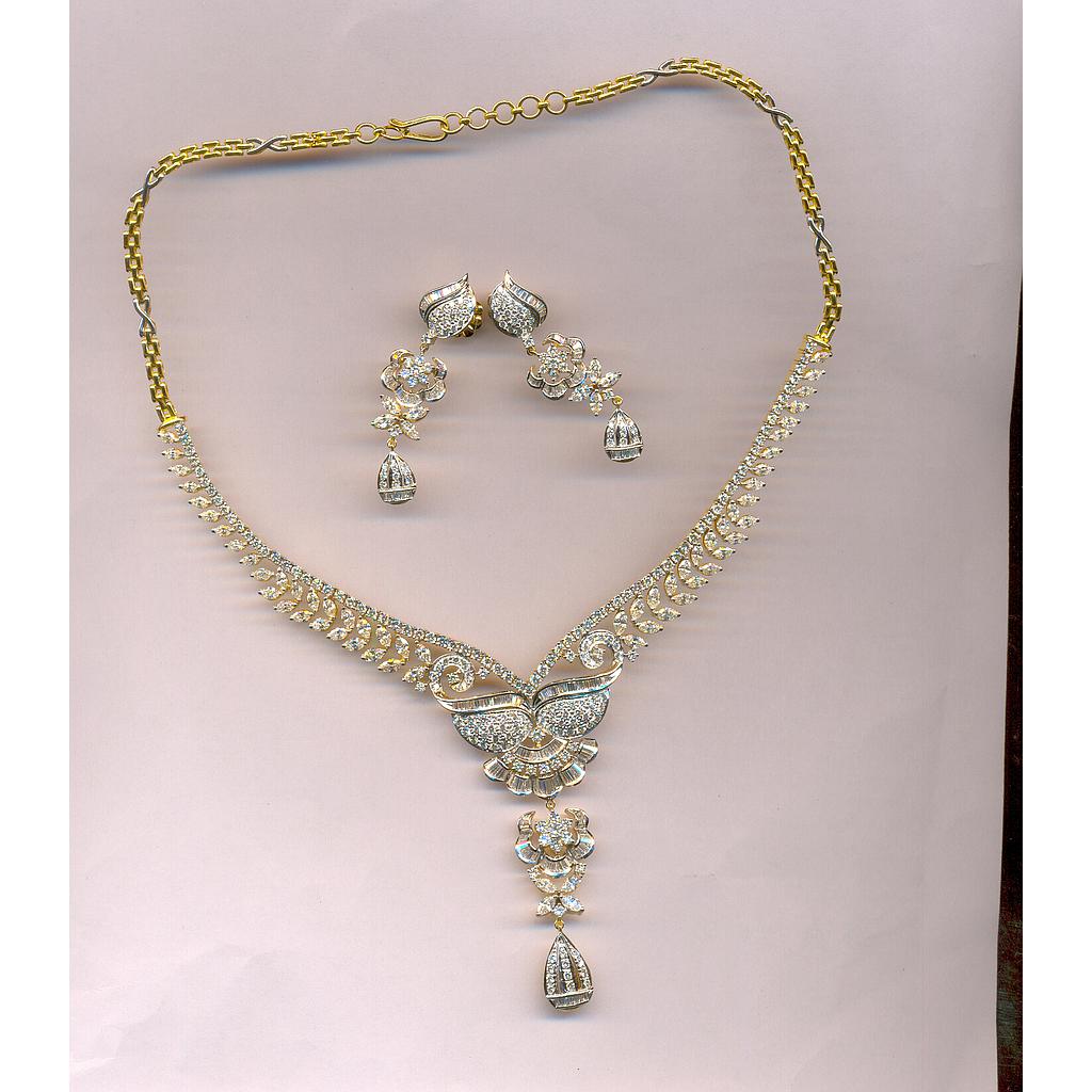 DIAMOND SET