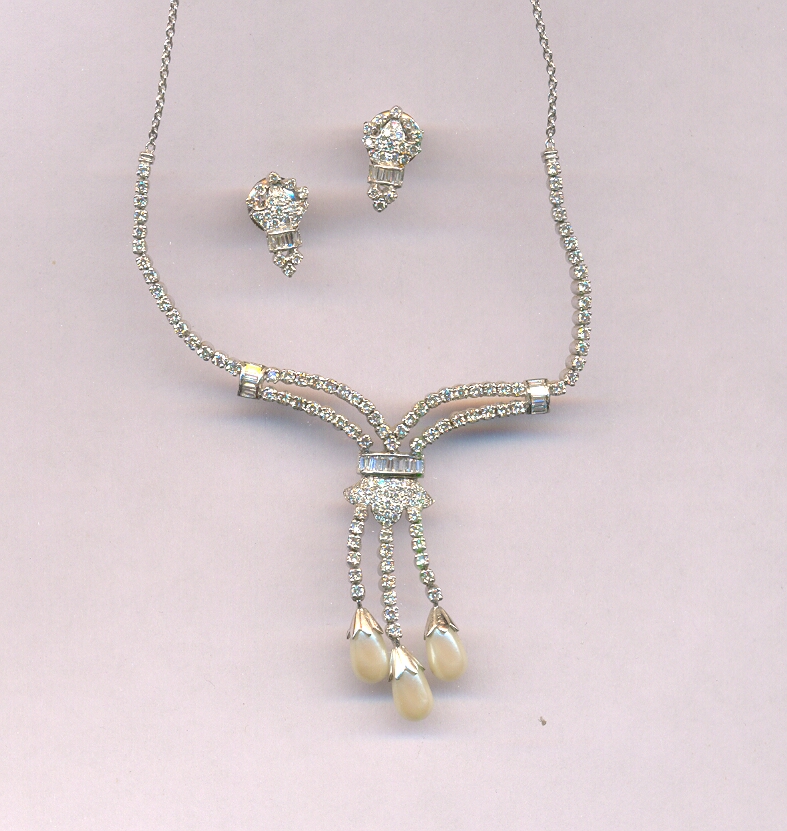 DIAMOND SET