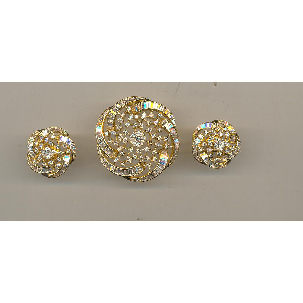 DIAMOND SET PENDENT DESIGNER