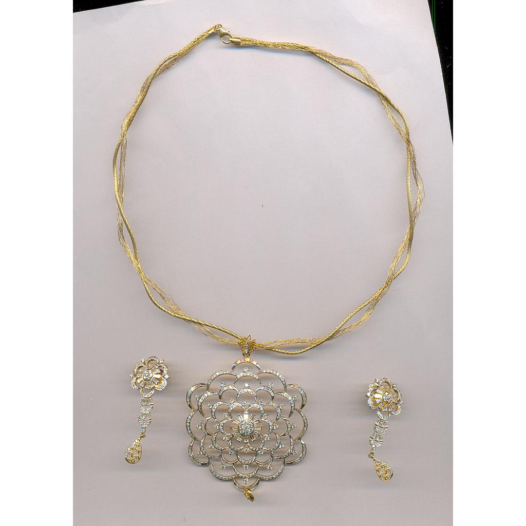 DIAMOND SET PENDENT FANCY