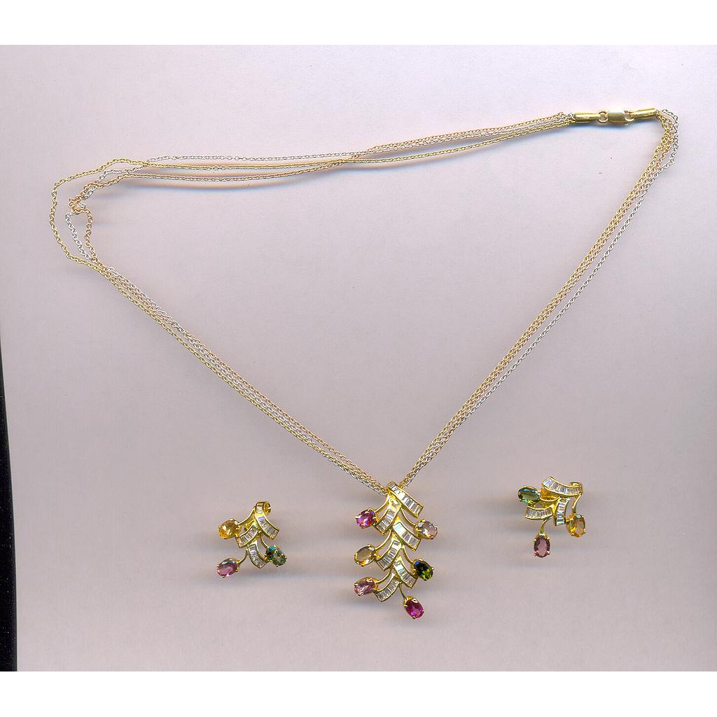 DIAMOND SET PENDENT GENERAL