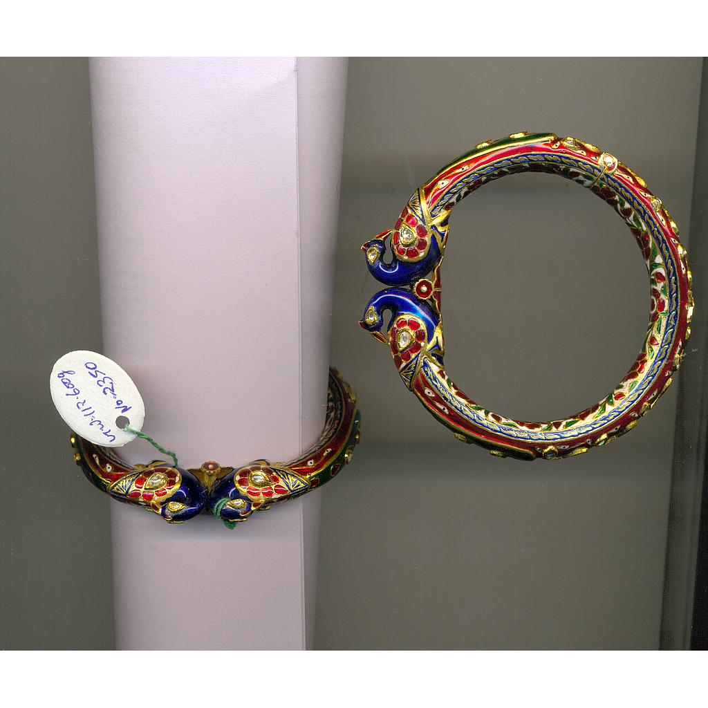 DIAMOND BANGLE JADAU