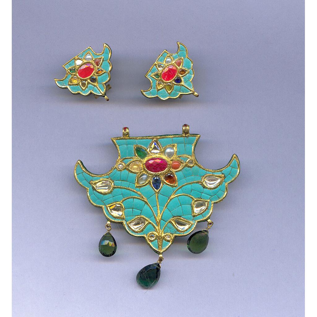 DIAMOND FULL SET PENDENT KUNDAN