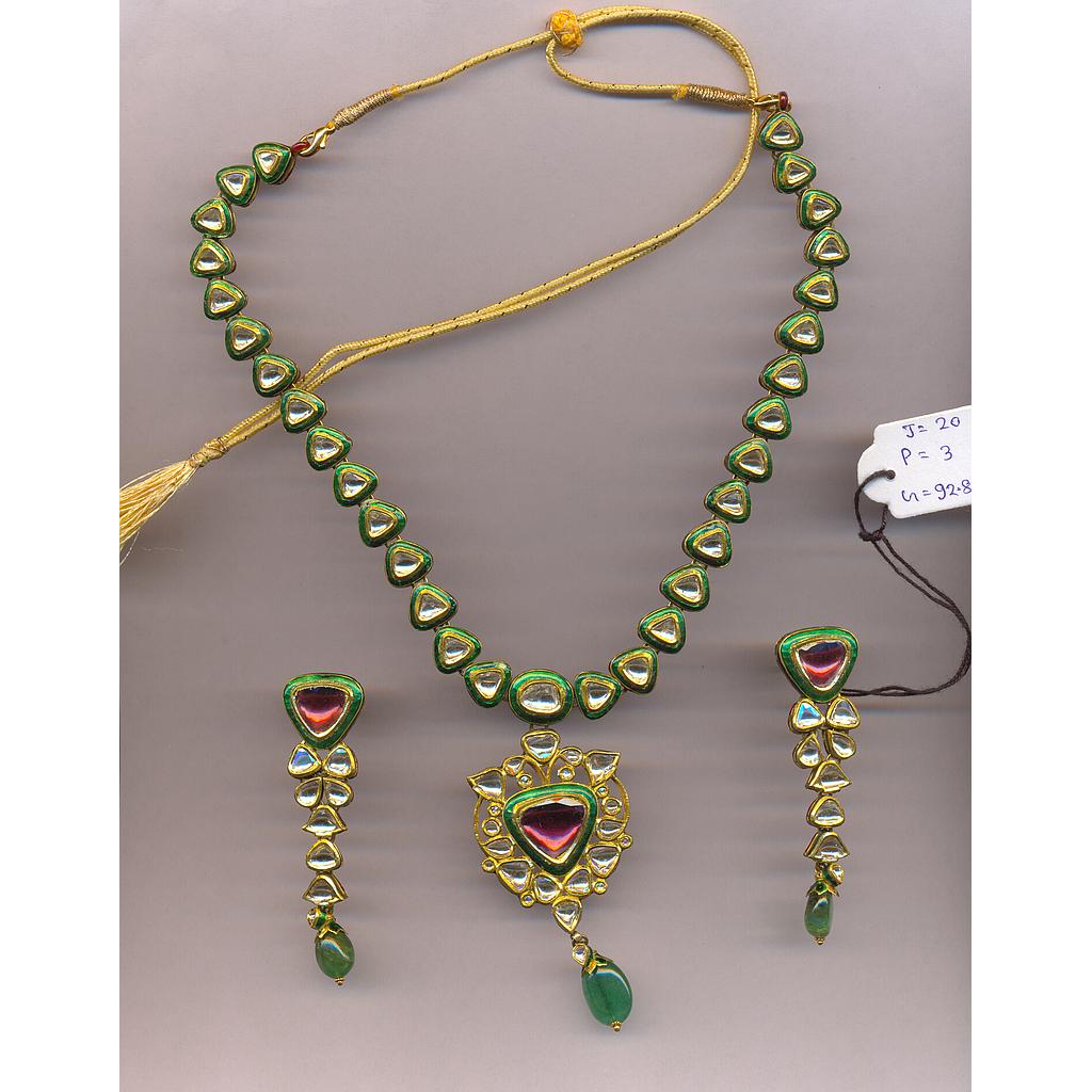 DIAMOND HALF SET ROUND POLKI