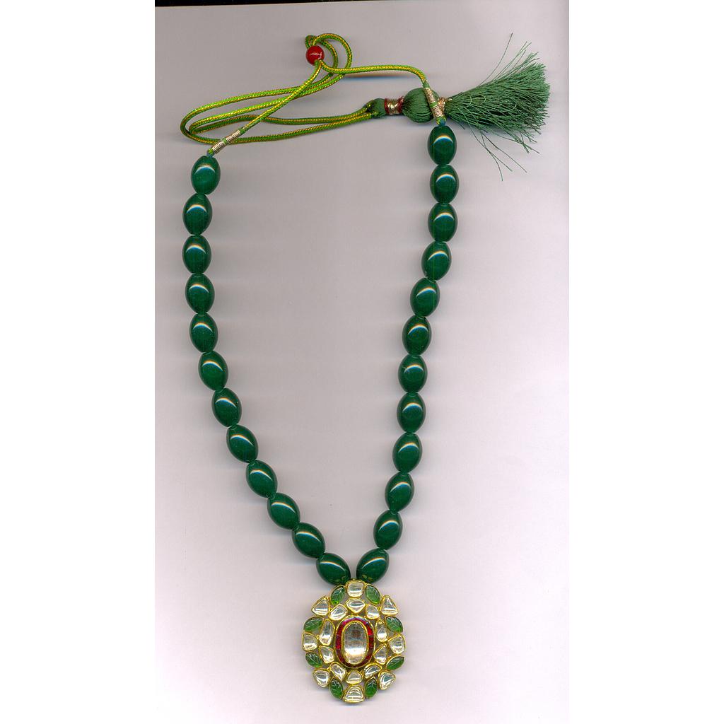 DIAMOND PENDENT POLKI