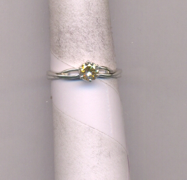 DIAMOND RING LADIES FANCY