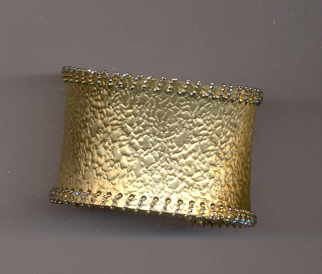 GOLD BANGLE IMPORTED EXCLUSIVE