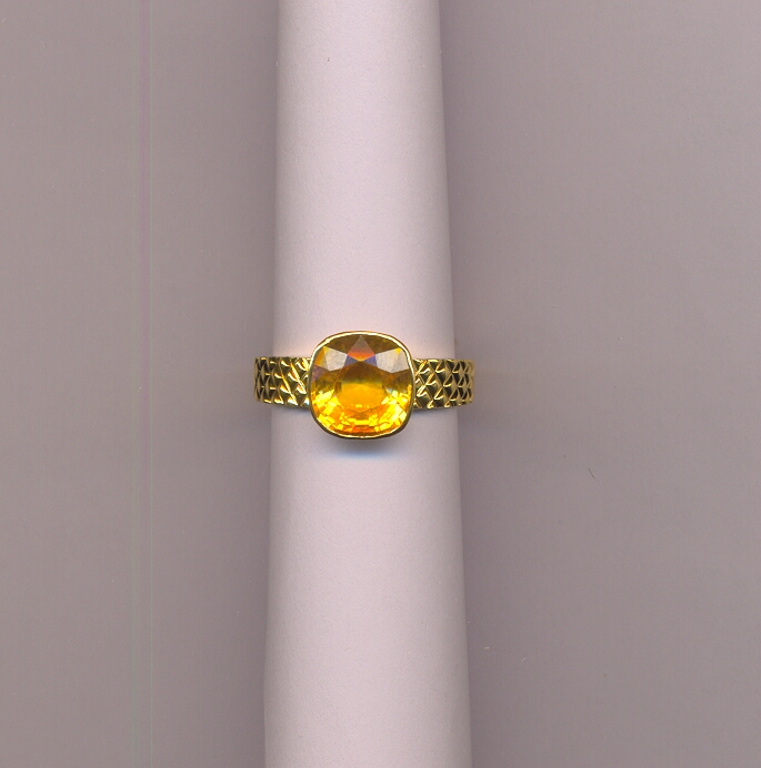 GOLD RING