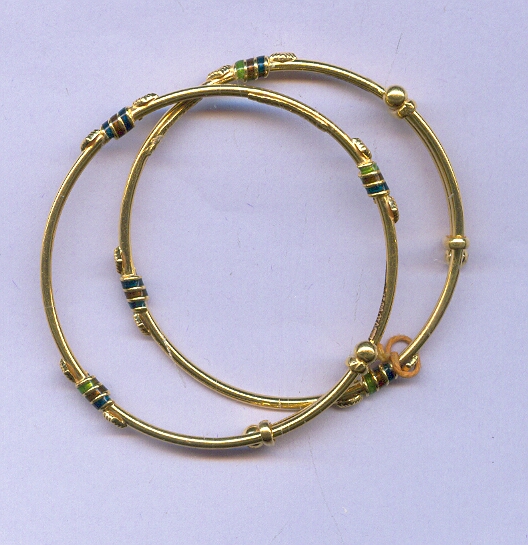 GOLD BANGLE BABY