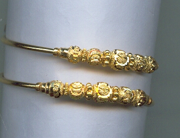 GOLD BANGLE BABY