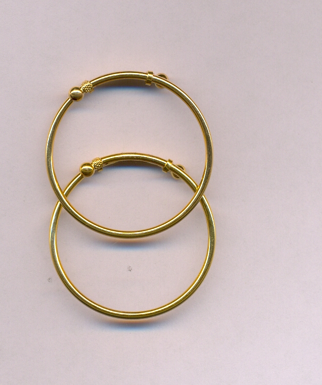 GOLD BANGLE BABY
