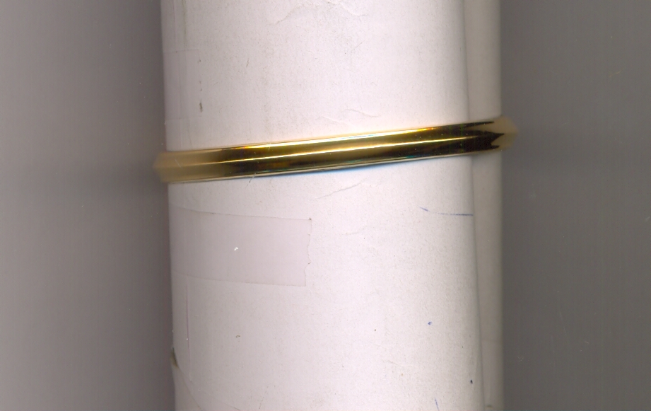 GOLD BANGLE