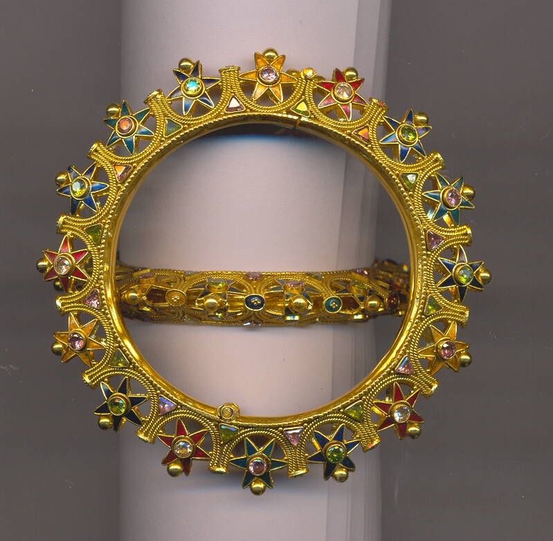GOLD BANGLE ANTIQUE EXCLUSIVE