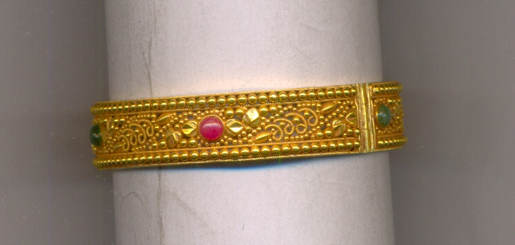 GOLD BANGLE ANTIQUE EXCLUSIVE
