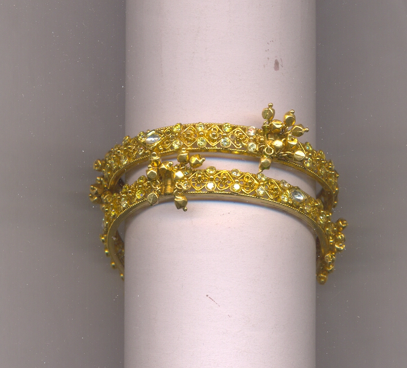 GOLD BANGLE ANTIQUE EXCLUSIVE