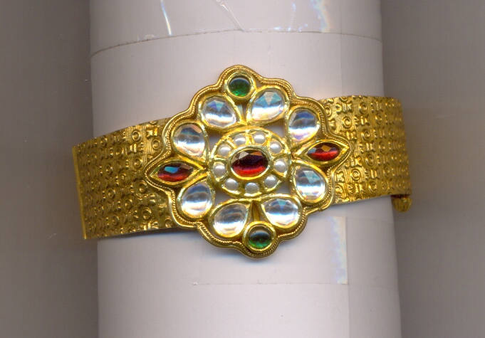 GOLD BANGLE ANTIQUE EXCLUSIVE