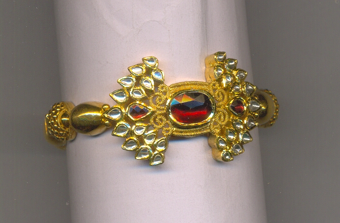 GOLD BANGLE ANTIQUE FANCY