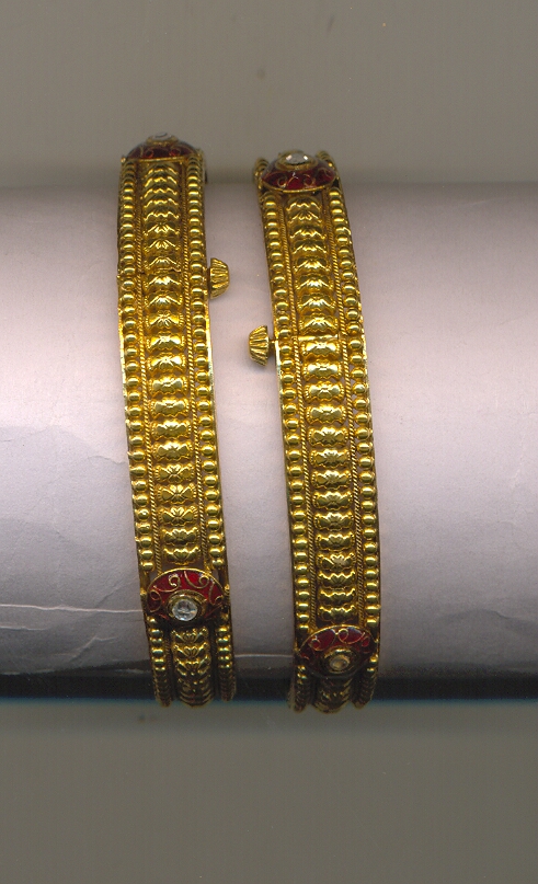 GOLD BANGLE ANTIQUE GENERAL