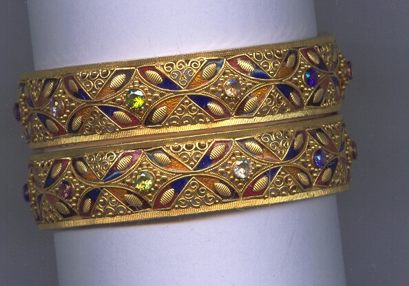 GOLD BANGLE ANTIQUE GENERAL