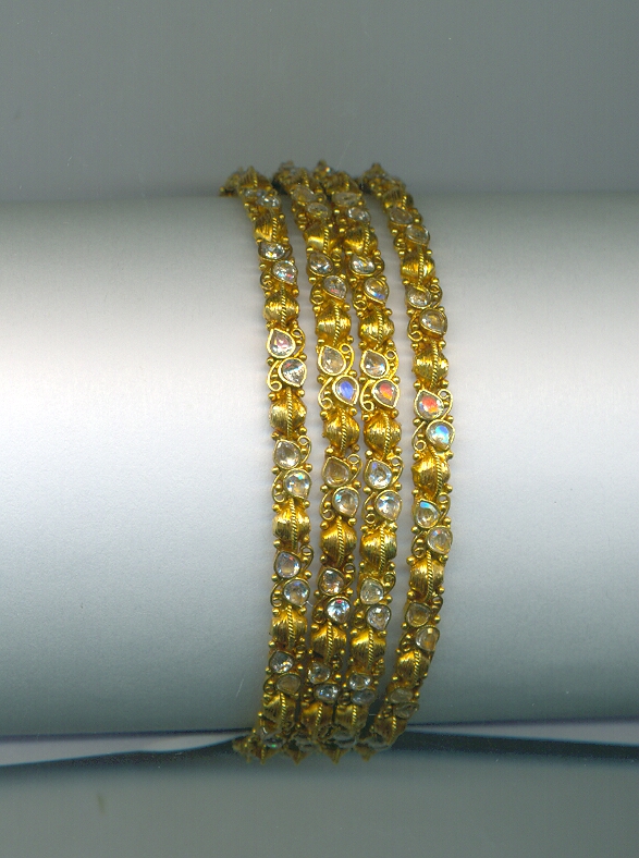 GOLD BANGLE ANTIQUE GENERAL