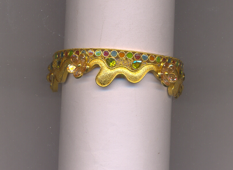 GOLD BANGLE ANTIQUE GENERAL