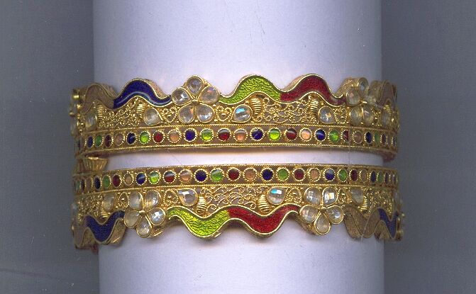 GOLD BANGLE ANTIQUE GENERAL