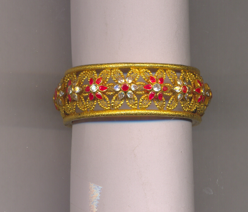 GOLD BANGLE ANTIQUE GENERAL