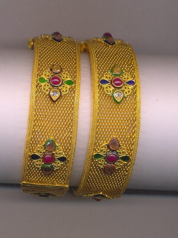 GOLD BANGLE DESIGNER FANCY