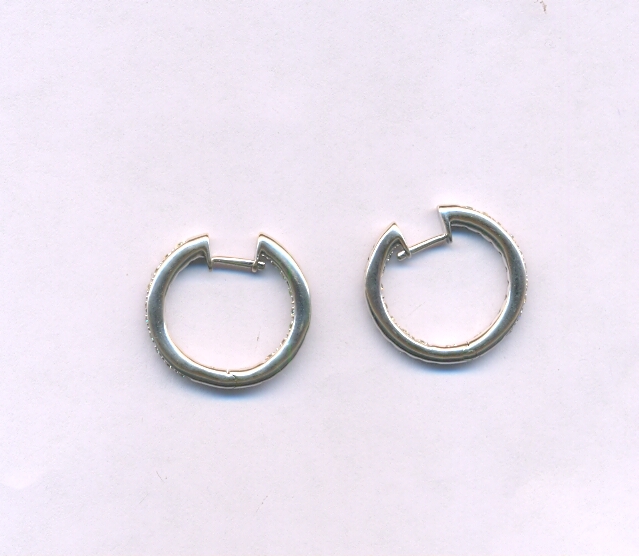DIAMOND EARRING